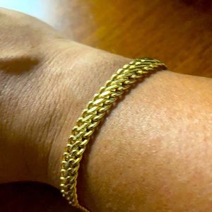14k solid gold ladies bracelet 7”